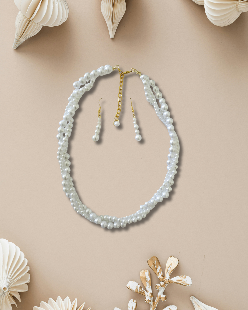 White Pearl Twisted Choker Set