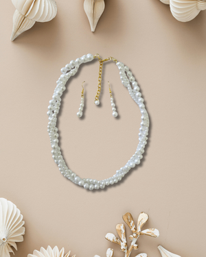 White Pearl Twisted Choker Set